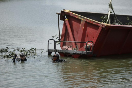 A section of the R59 was closed earlier today after a truck drove off the Taaibos Spruit bridge and into the river. The cause of the accident is still unknown.