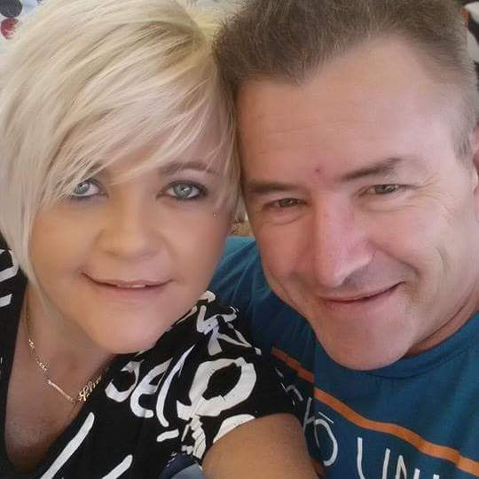 Elize Visagie, Rug operasie, Anton Myburgh, J&B Pub & Grill, Jannie du Plessis, Vaalweekblad, Parys Gazette