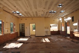 Last Friday community members protested in Blyvoor because the water supply to the former mining town had been cut. A part of the main water pipe to the village was also stolen by metal thieves. Some police members and members of the security company currently working in Blyvoor however found and retrieved the stolen pipes, and also cracked down on an illegal scrap metal dealer in the nearby Matariana Village.