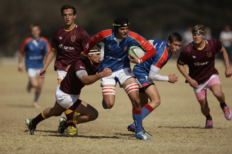 Die halfeindronde van die Valke se liga om die Beeldtrofee vir grootskole is Saterdag in Meyerton by die Hoërskool Dr. Malan aangebied. Vaalweekblad was daar om al die aksie vas te vang. Foto's: Ettienne van Rensburg