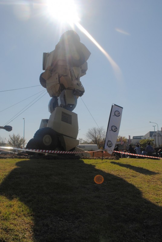 Mighty rhino warrior enraptures Potch